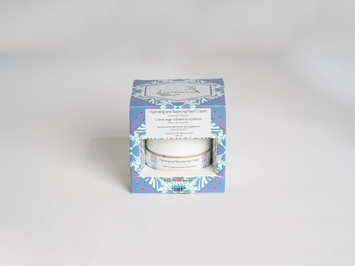 Hydrating and Balancing Face Cream with vitamin B-3, E, Hyaluronic acid+Spf 15 Lavender Flower  50 ml