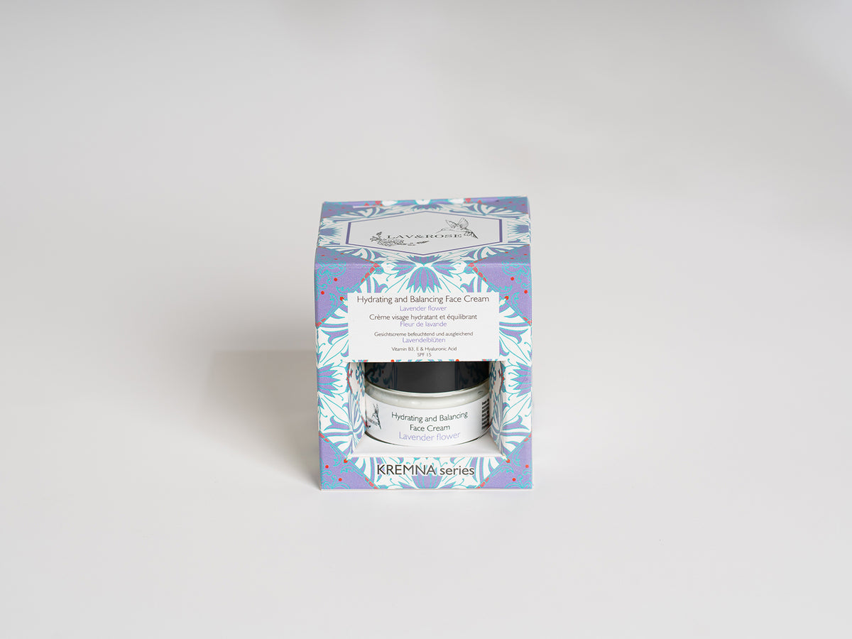 Hydrating and Balancing Face Cream with Vitamin B-3, E, Hyaluronic acid + Spf 15 Lavender Flower 10 ml